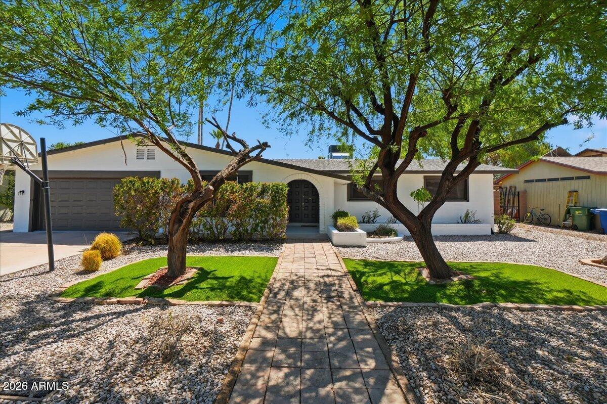 6217 S Hazelton Ln., Tempe, AZ 85283