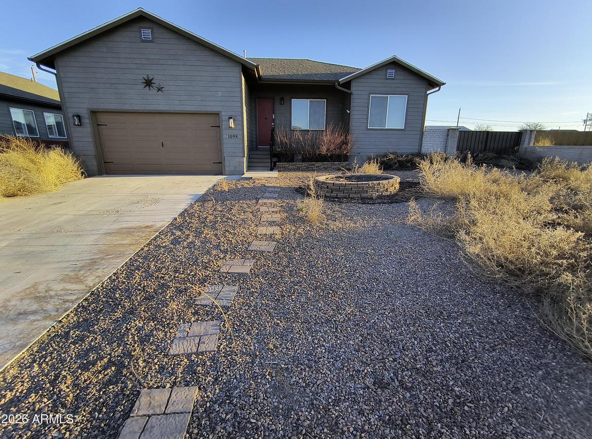 1098 W Ione Ln., Taylor, AZ 85939