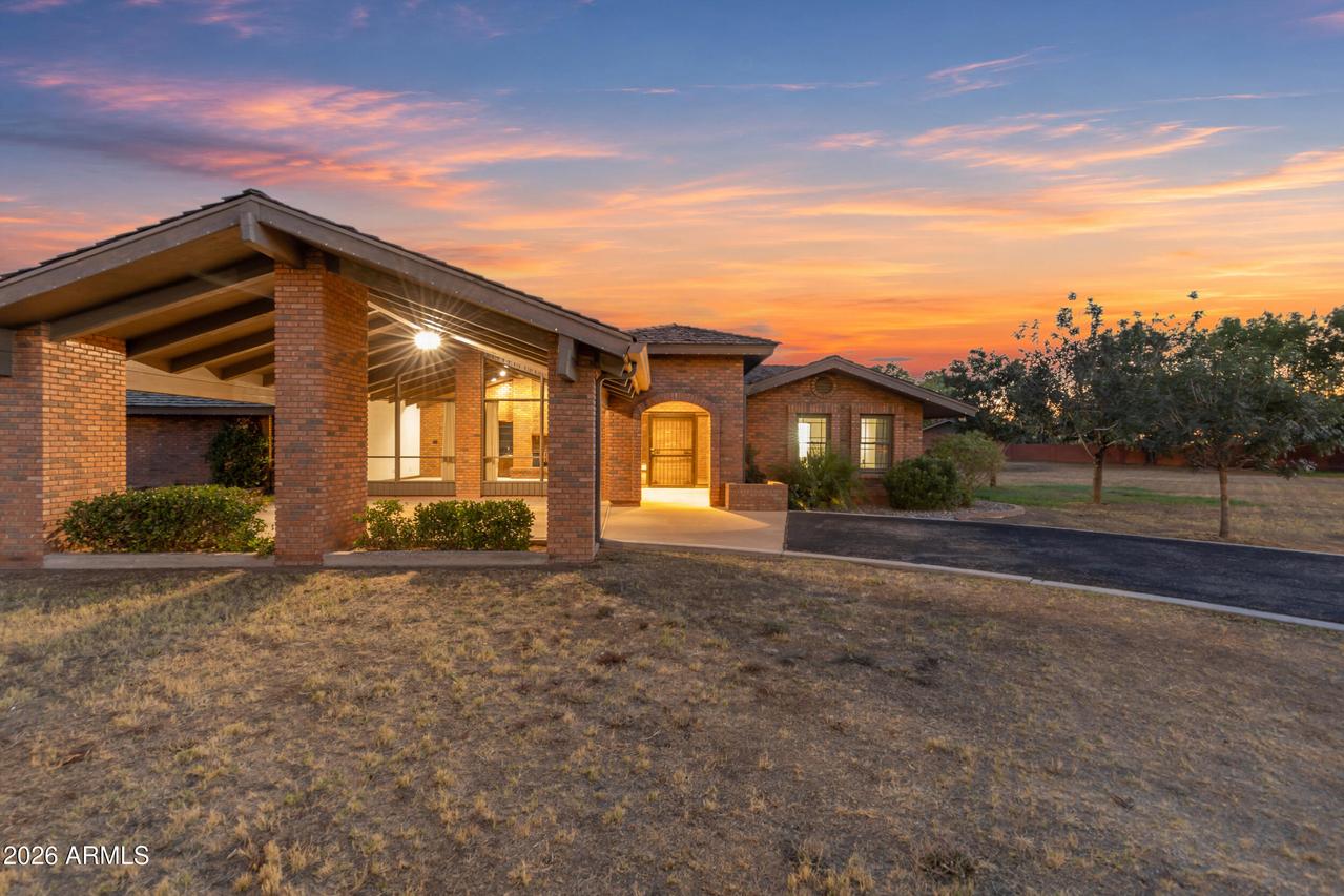 1821 E Elliot Rd., Gilbert, AZ 85234