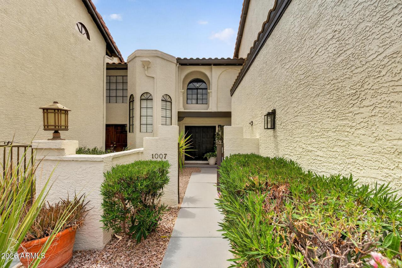 11011 N 92nd St. #1007, Scottsdale, AZ 85260