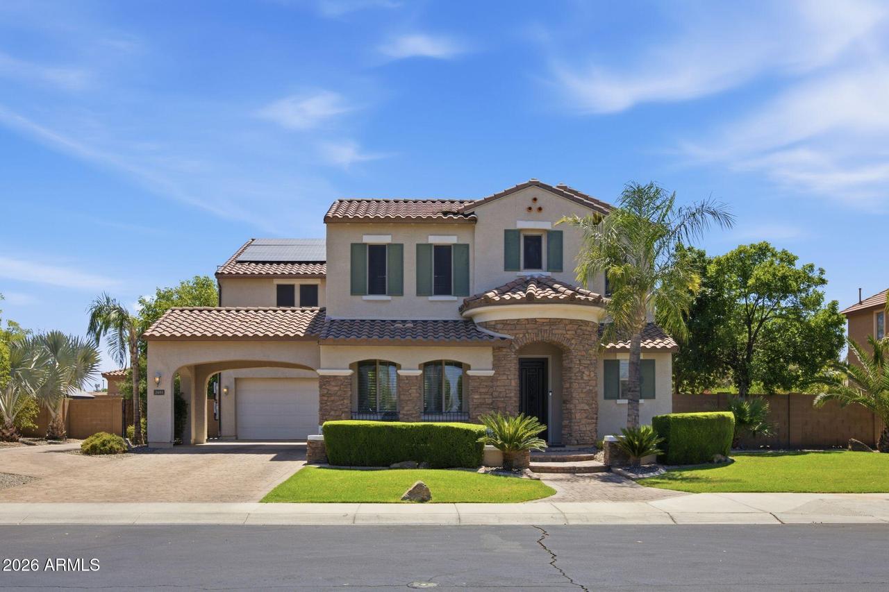 2601 S Roanoke St., Gilbert, AZ 85295