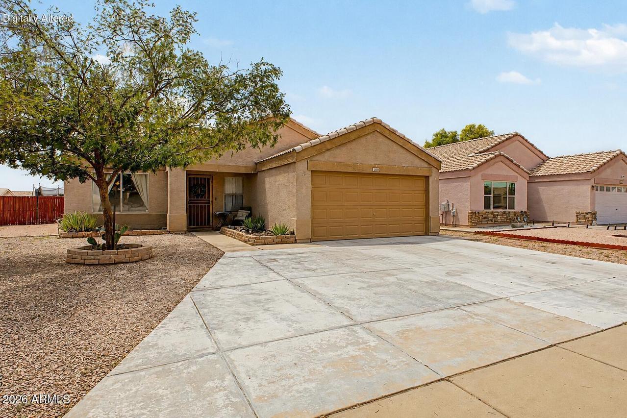 2046 S Rennick Dr., Apache Junction, AZ 85120