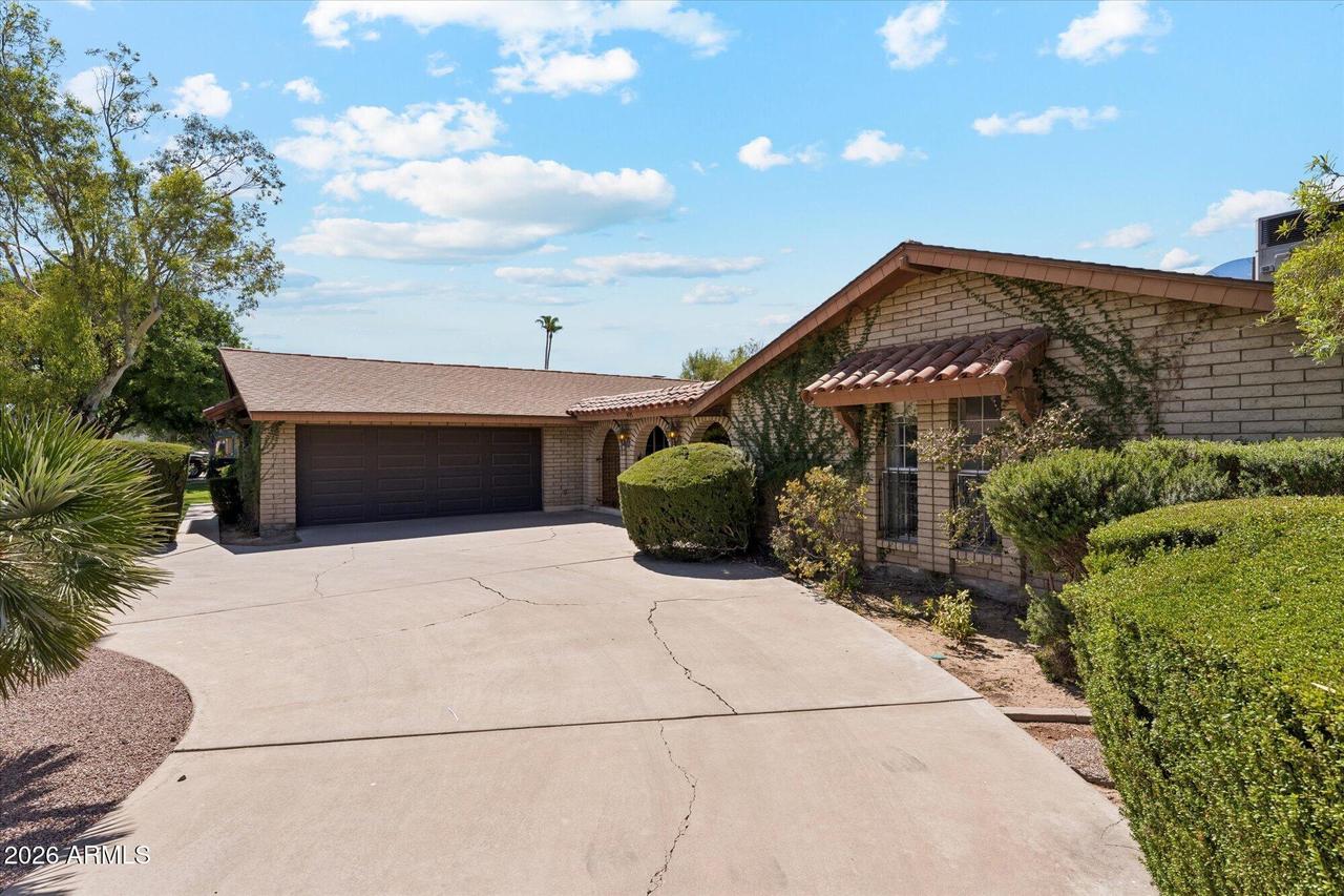 495 W Kent Dr., Chandler, AZ 85225