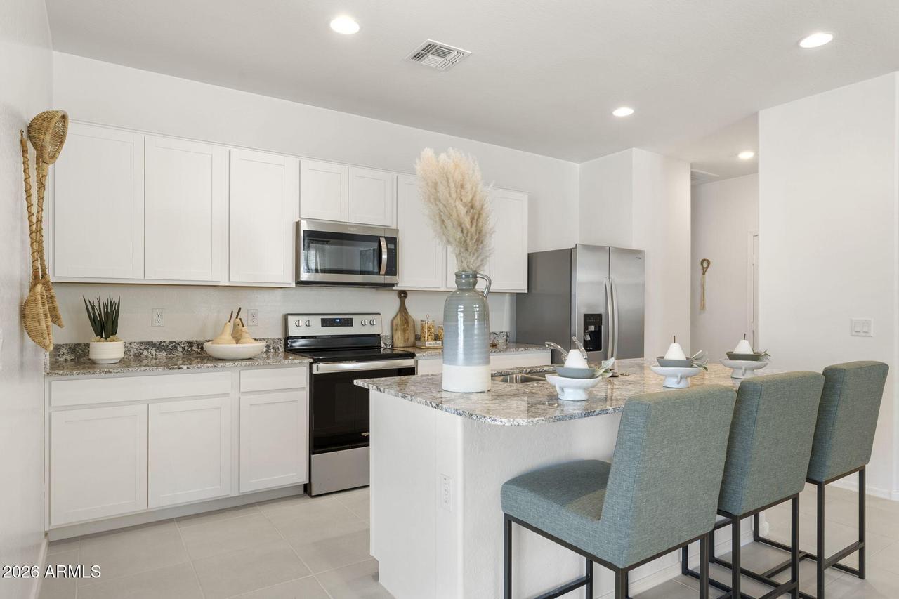 8409 W Stargell Way, Florence, AZ 85132