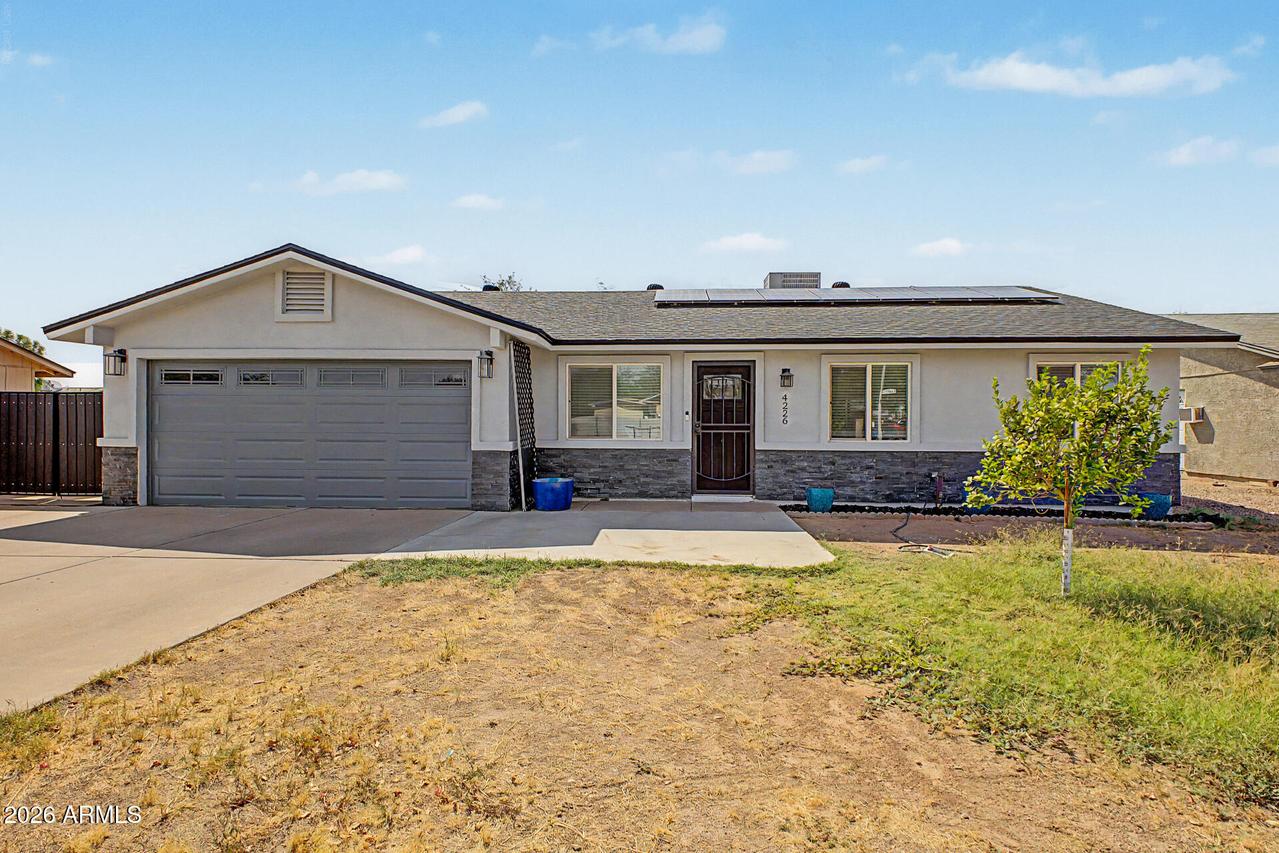 4226 N 109th Dr., Phoenix, AZ 85037