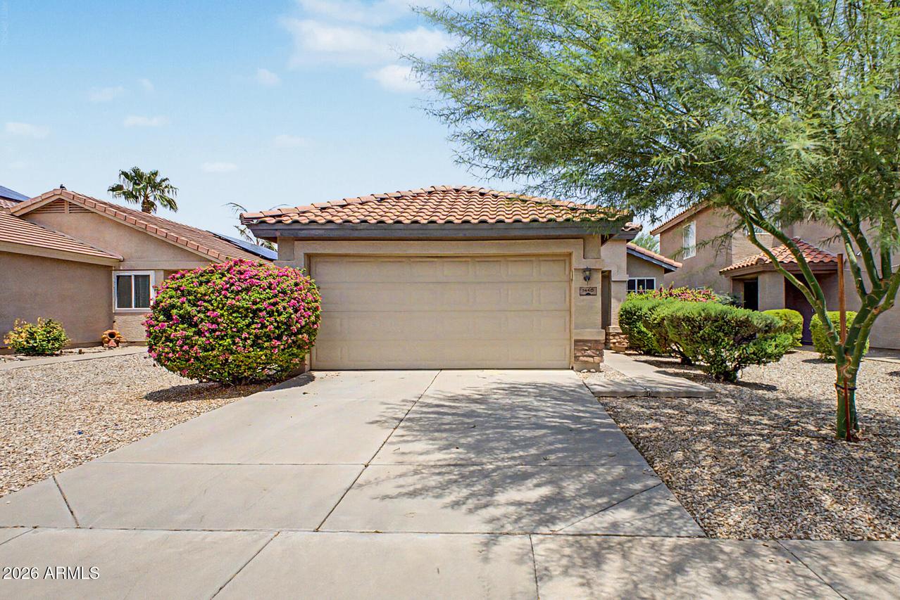 1448 E Saguaro Tr., San Tan Valley, AZ 85143