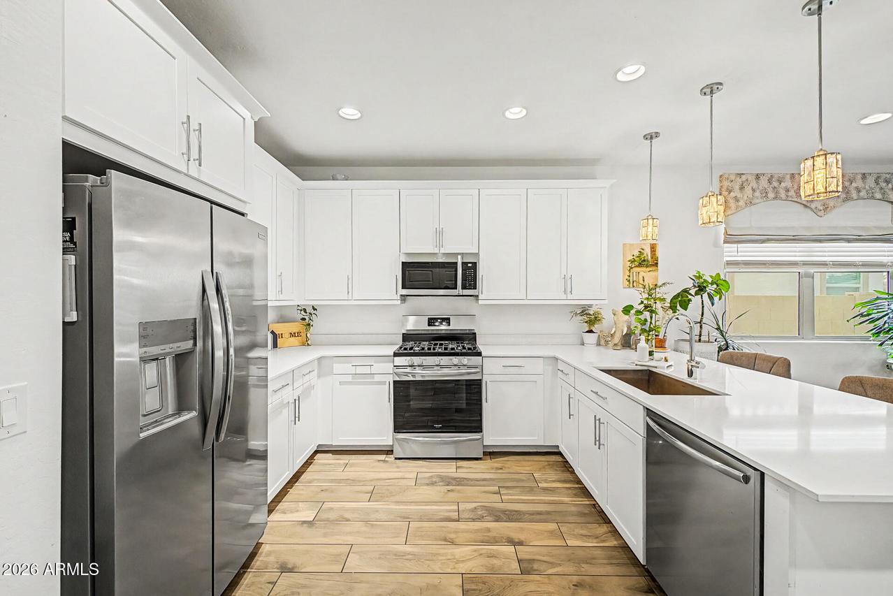 3452 E Dakota Dr., San Tan Valley, AZ 85143