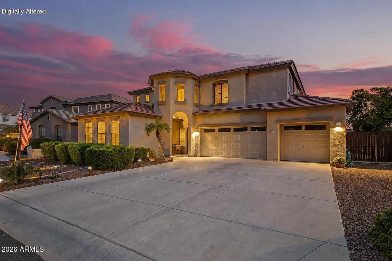 31292 N Saddlebag Ln., San Tan Valley, AZ 85143