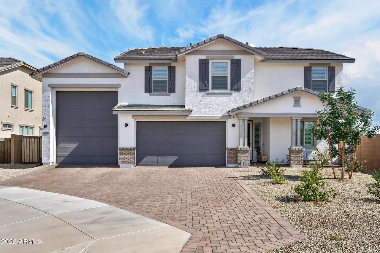 14045 W Mariposa Grande, Surprise, AZ 85387