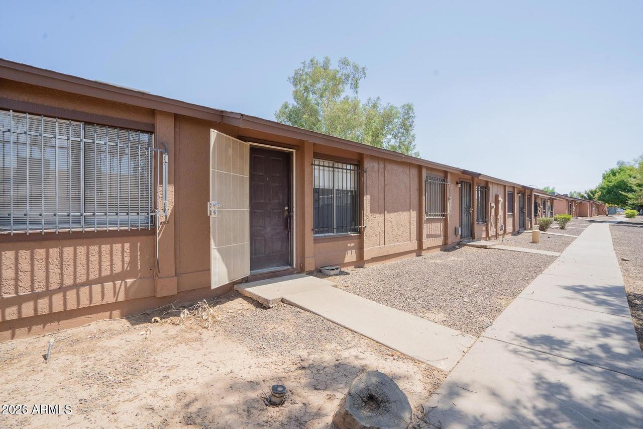 3645 N 69th Ave. #15, Phoenix, AZ 85033
