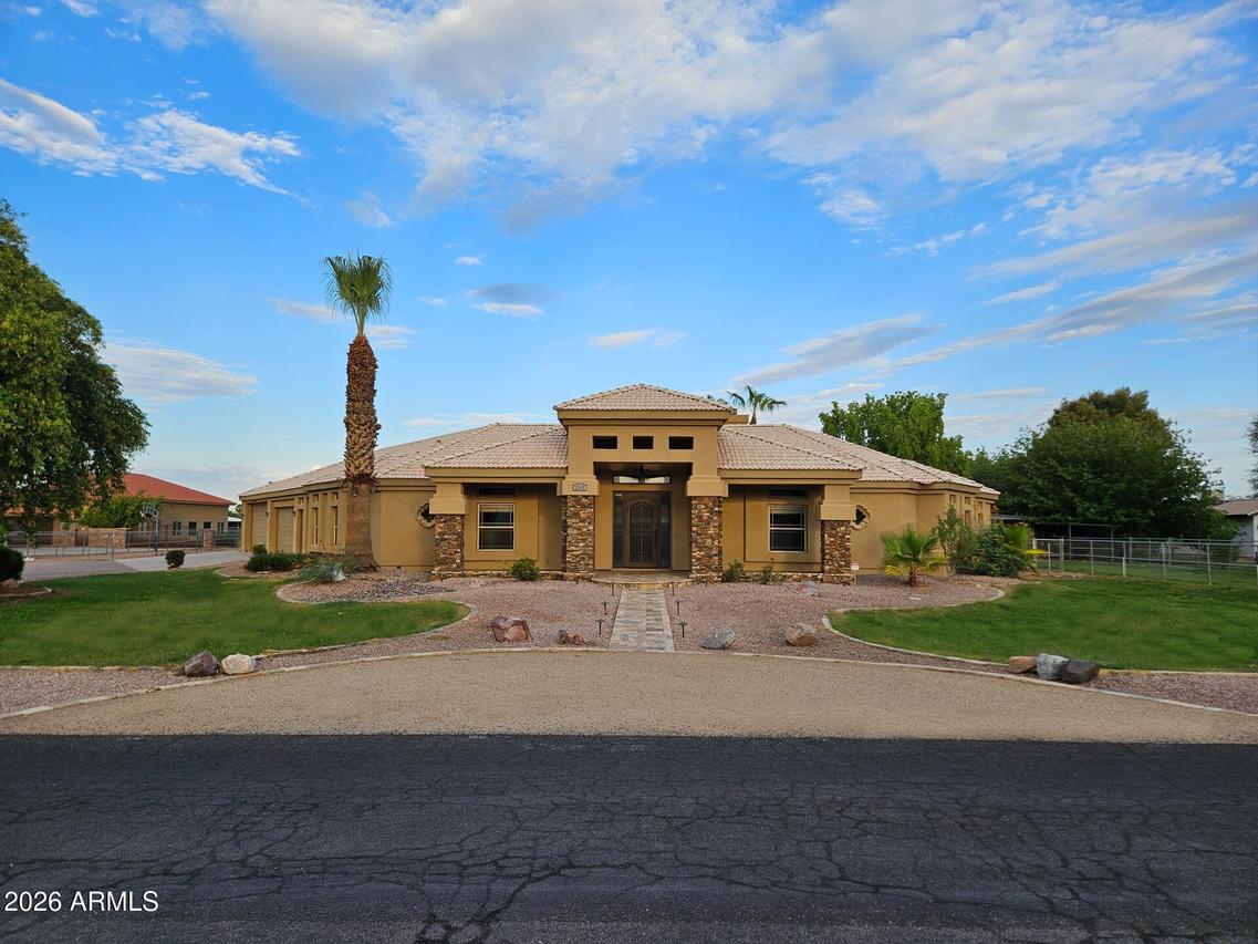 284 S 162nd St., Gilbert, AZ 85296