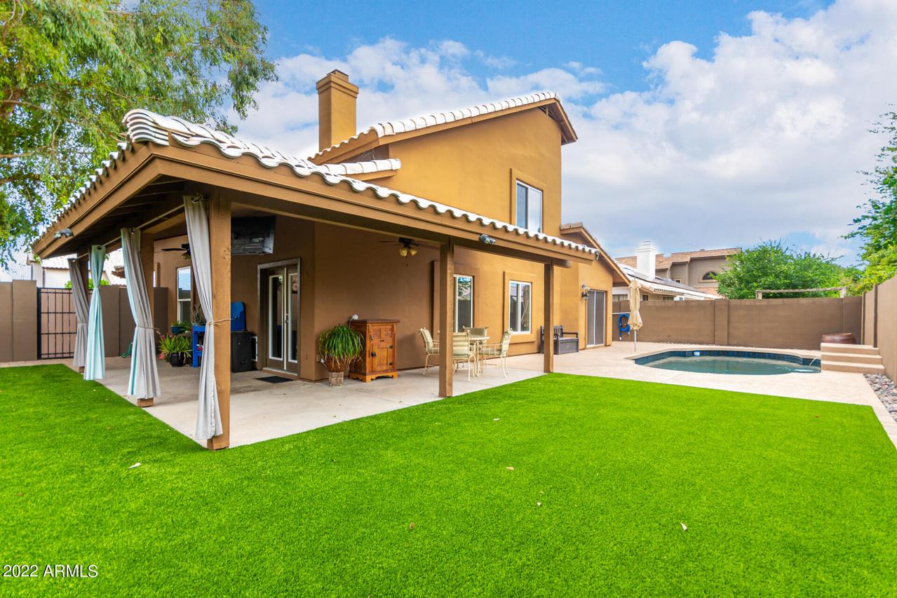 3601 E Rosemonte Dr., Phoenix, AZ 85050