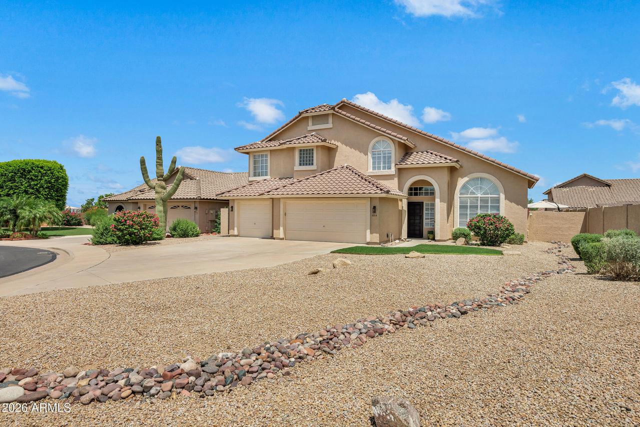 6014 E Selkirk Cir., Mesa, AZ 85215