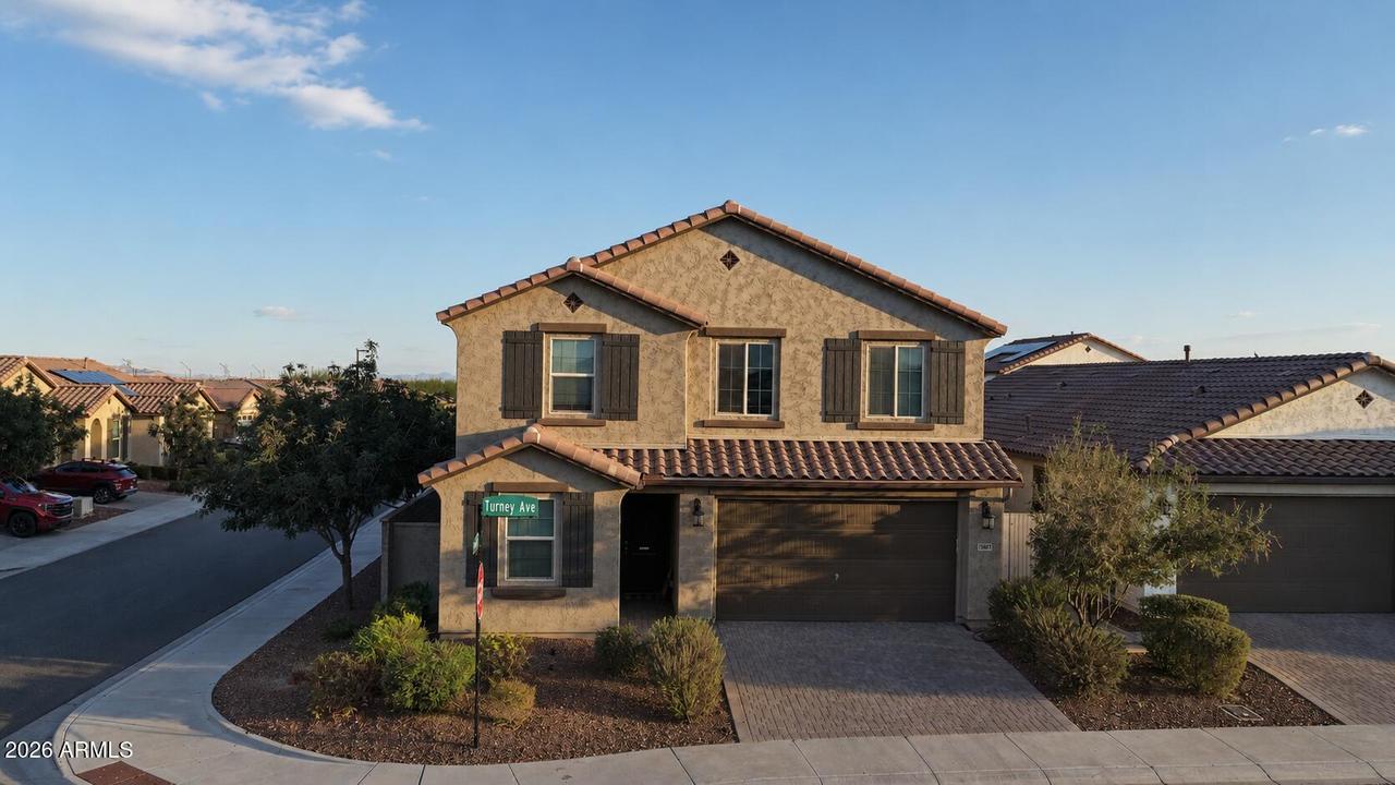 19601 W Turney Ave., Litchfield Park, AZ 85340