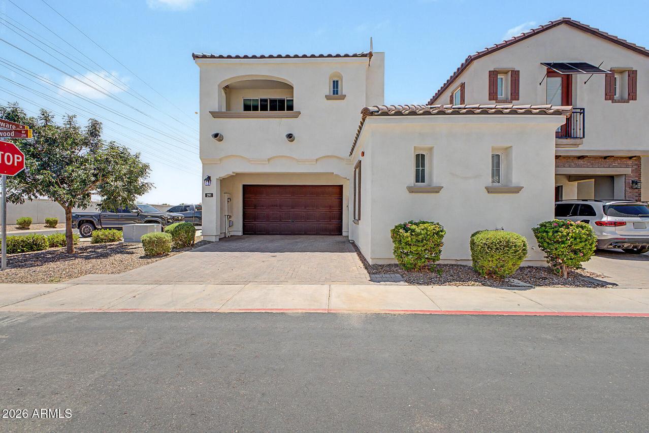 291 E Markwood Dr., Chandler, AZ 85286