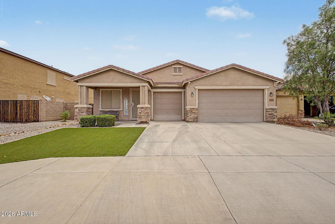7119 S 68th Dr., Laveen, AZ 85339