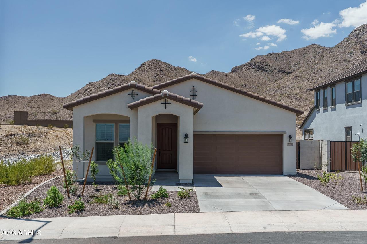 2834 N 214th Ave., Buckeye, AZ 85396