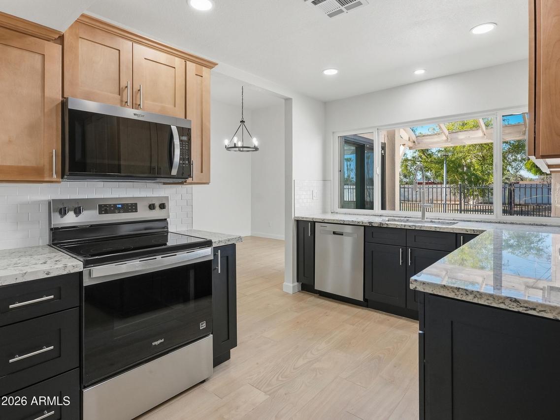 326 E Huntington Dr., Tempe, AZ 85282