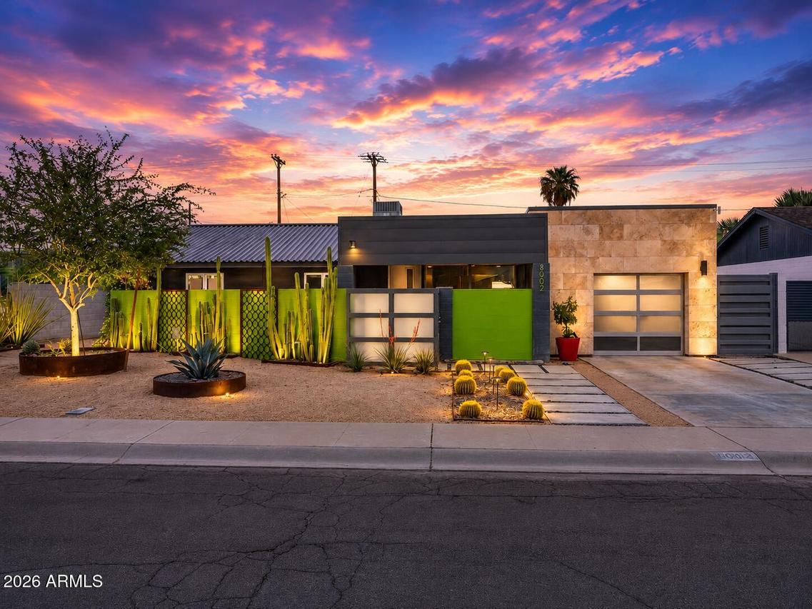 8002 E Hubbell St., Scottsdale, AZ 85257