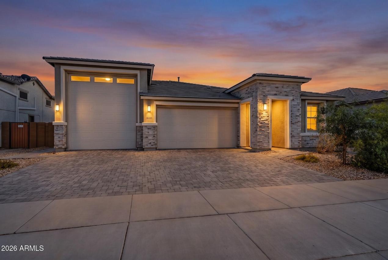 18585 W El Cortez Pl., Wittmann, AZ 85361