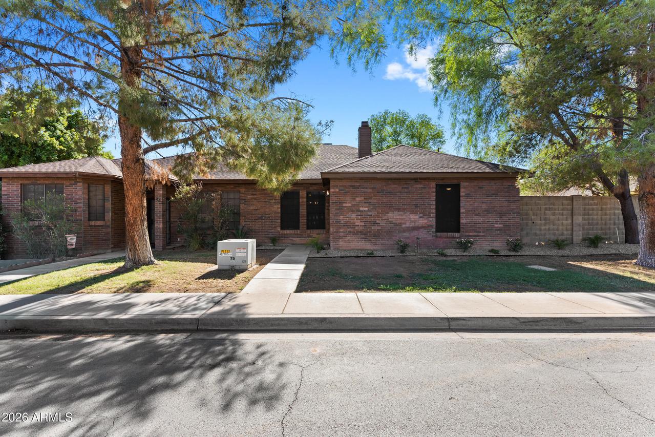 48 N Colonial Dr., Gilbert, AZ 85234