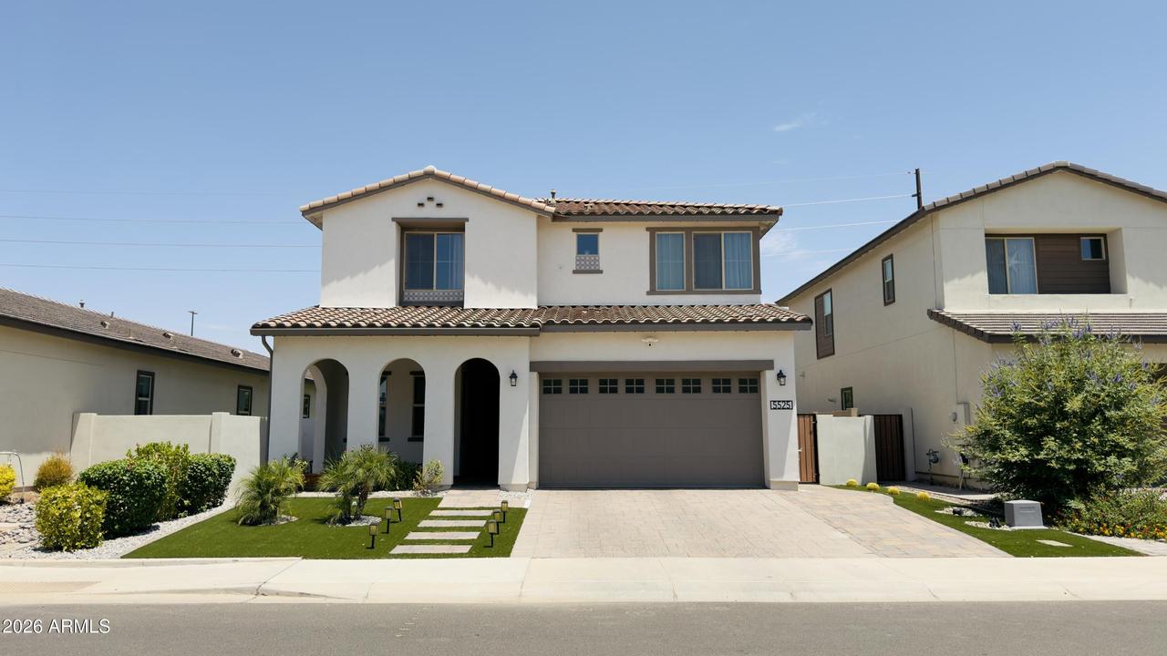 5525 S Red Rock St., Gilbert, AZ 85298