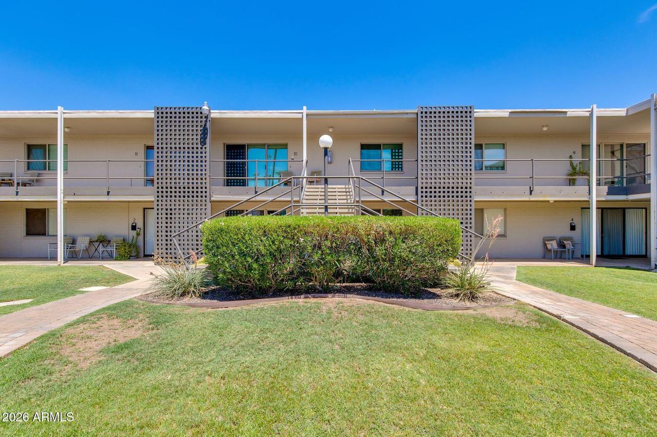 6815 E 2nd St. #3, Scottsdale, AZ 85251
