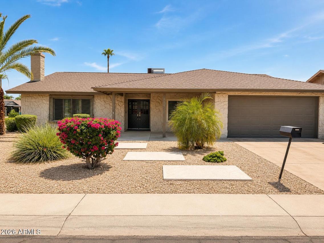 11460 S Pawnee Cir., Phoenix, AZ 85044