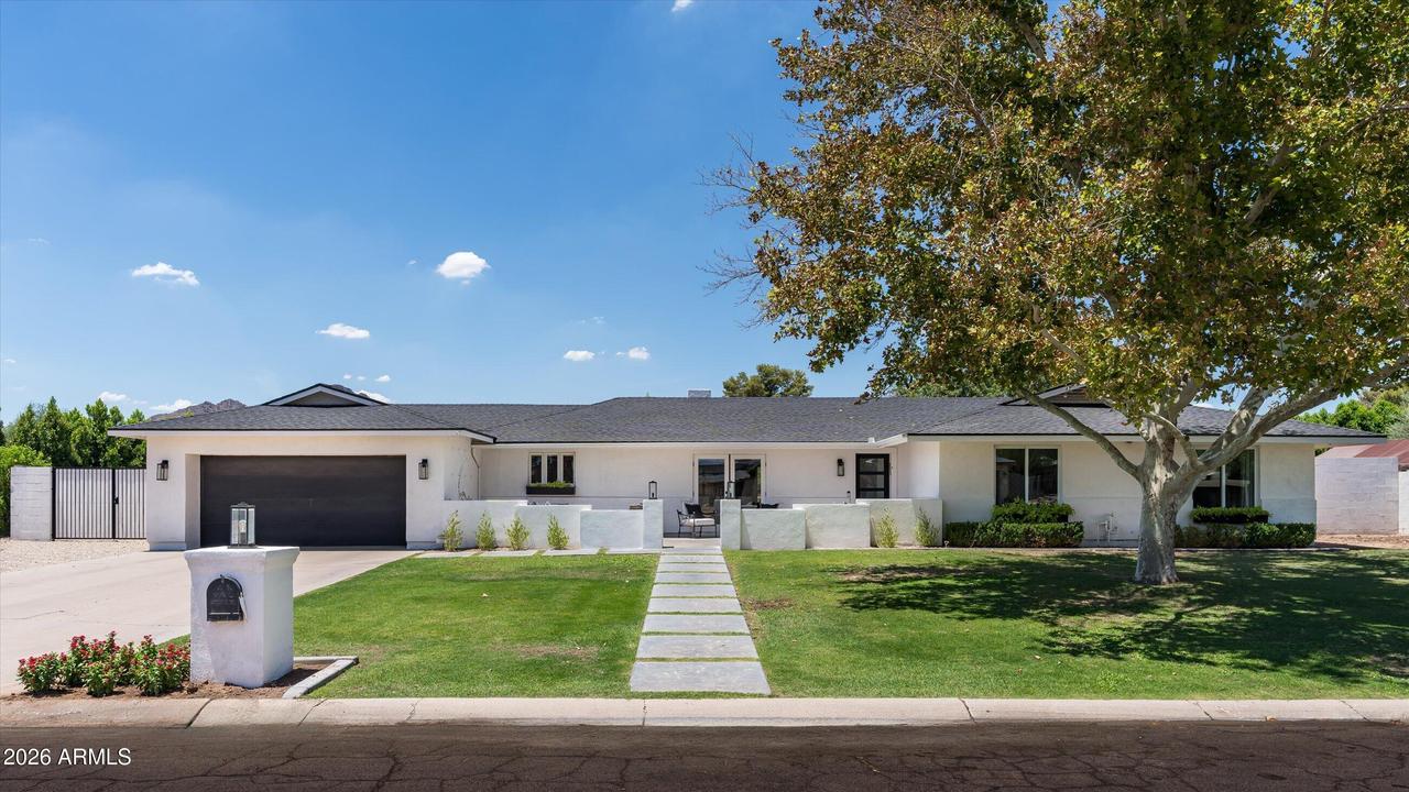 5242 N Woodmere Fairway, Scottsdale, AZ 85250