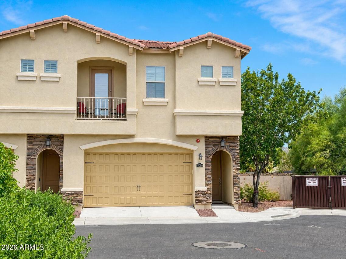 8965 N 8th Dr., Phoenix, AZ 85021