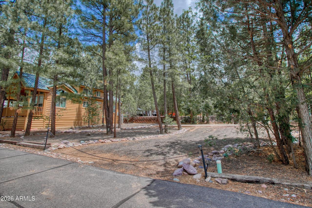 2191 E Hanging Tree Tr. #79, Show Low, AZ 85901