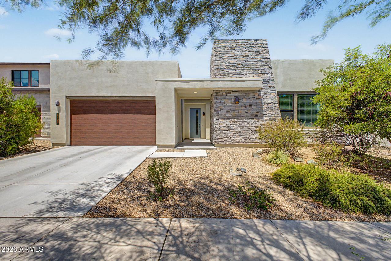 1122 E Monte Way, Phoenix, AZ 85042