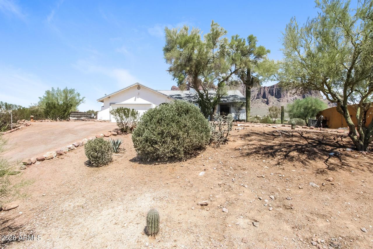 3961 N Val Vista Rd., Apache Junction, AZ 85119
