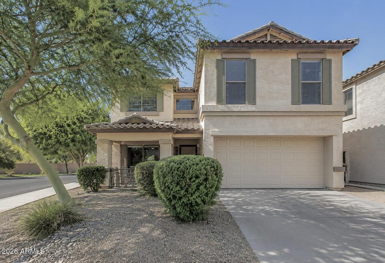 2532 W Straight Arrow Ln., Phoenix, AZ 85085