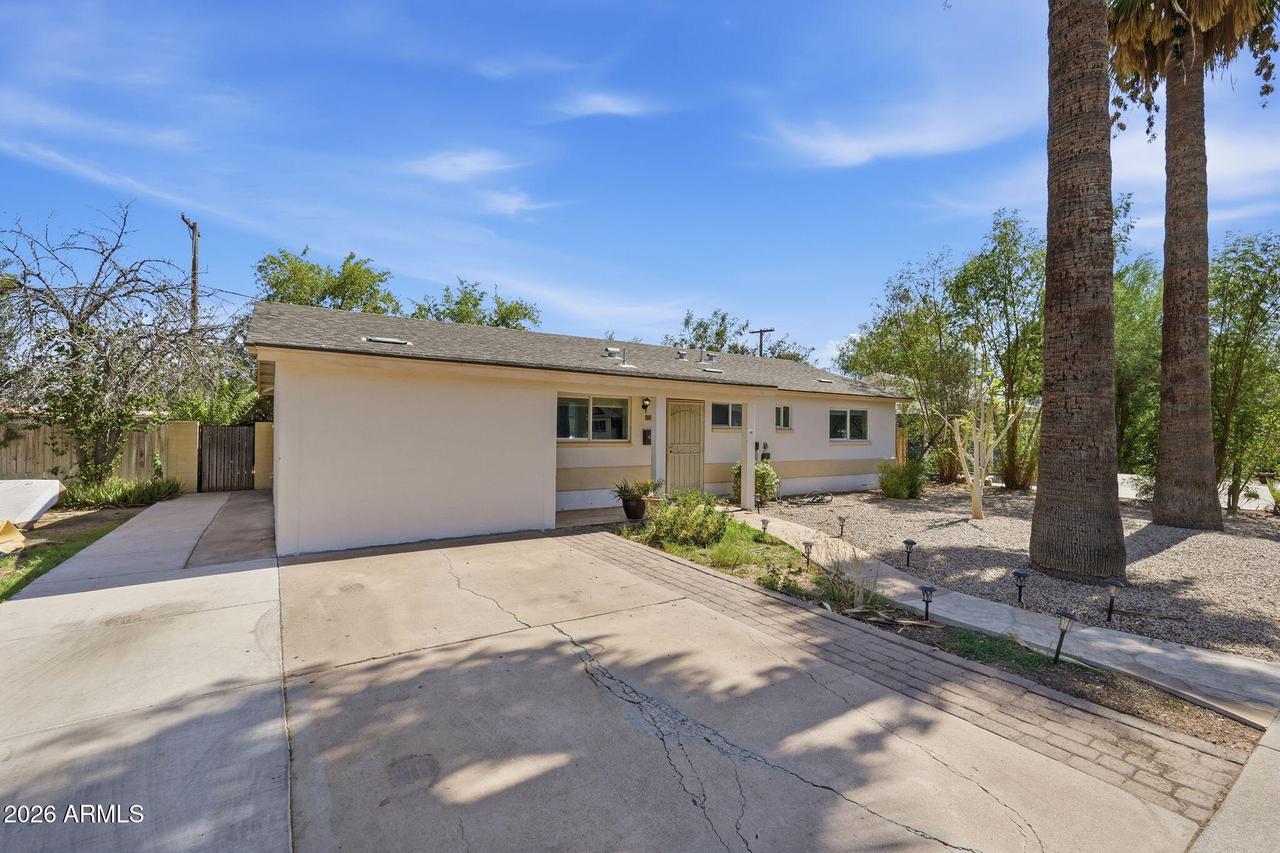 337 E 9th Ave., Mesa, AZ 85210