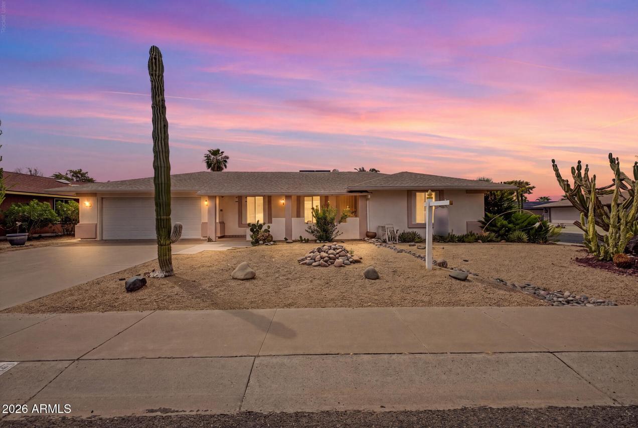 11033 W Bluefield Ct., Sun City, AZ 85351