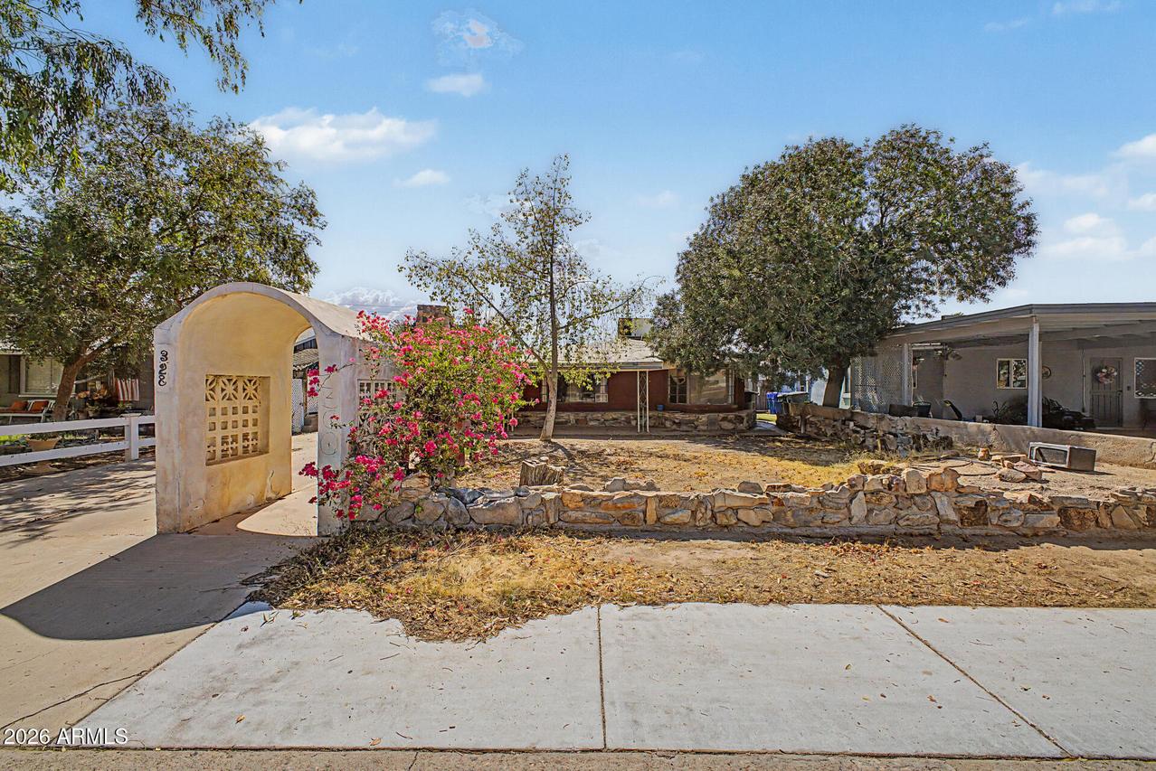 328 N Delaware St., Chandler, AZ 85225