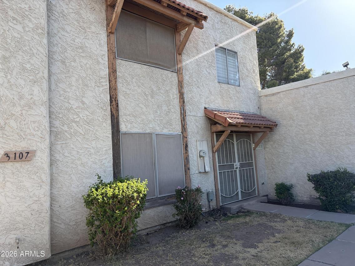 3105 W Loma Ln., Phoenix, AZ 85051