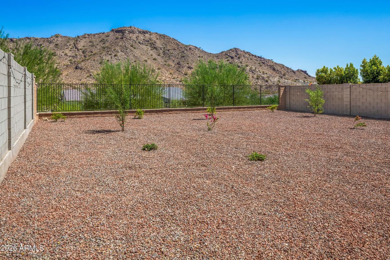 21404 W Meadowbrook Ave., Buckeye, AZ 85396