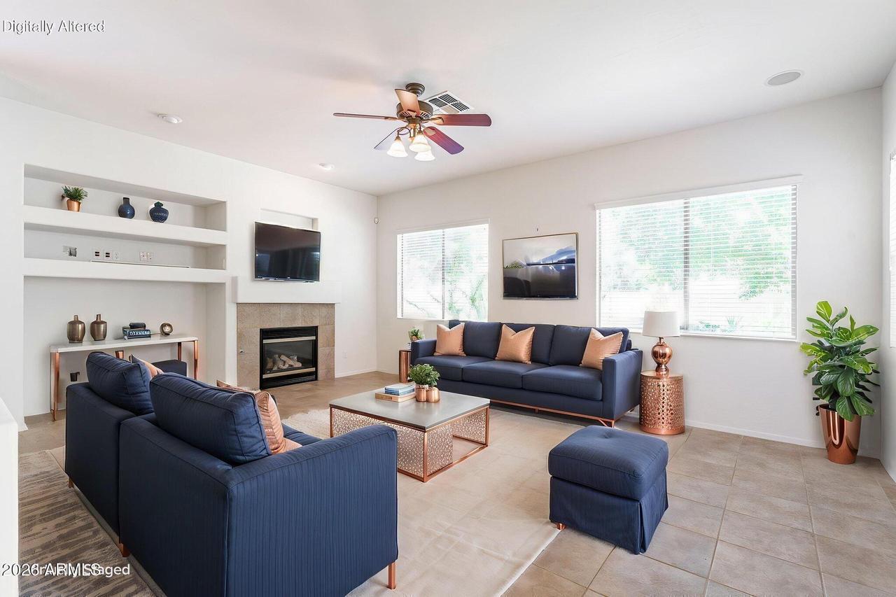 1304 N 86th Pl., Mesa, AZ 85207
