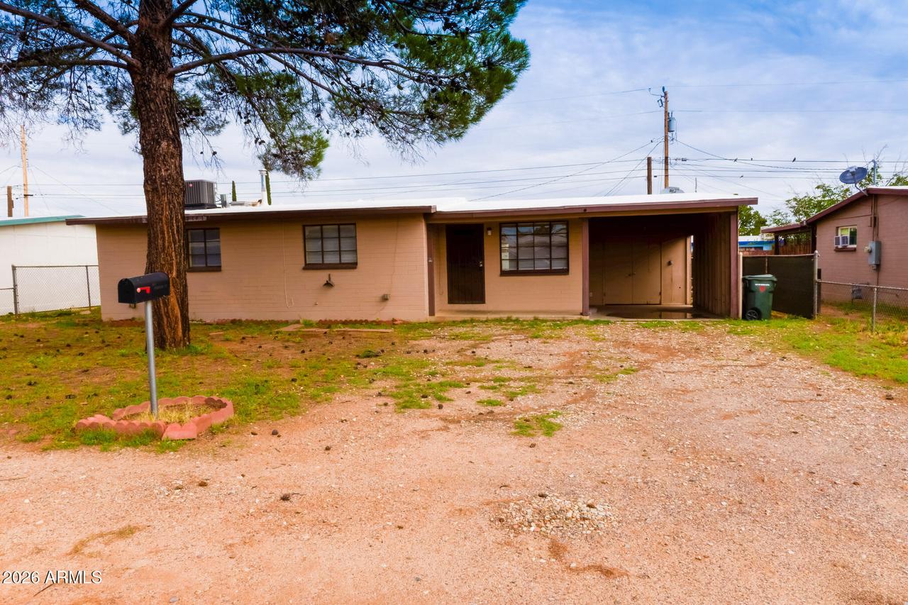 281 Steffen St., Sierra Vista, AZ 85635