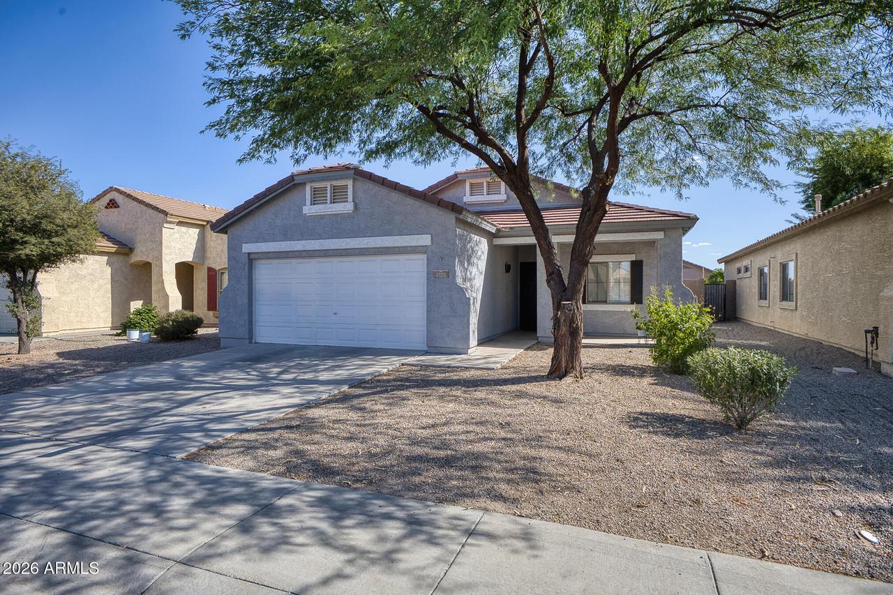 17211 W Saguaro Ln., Surprise, AZ 85388