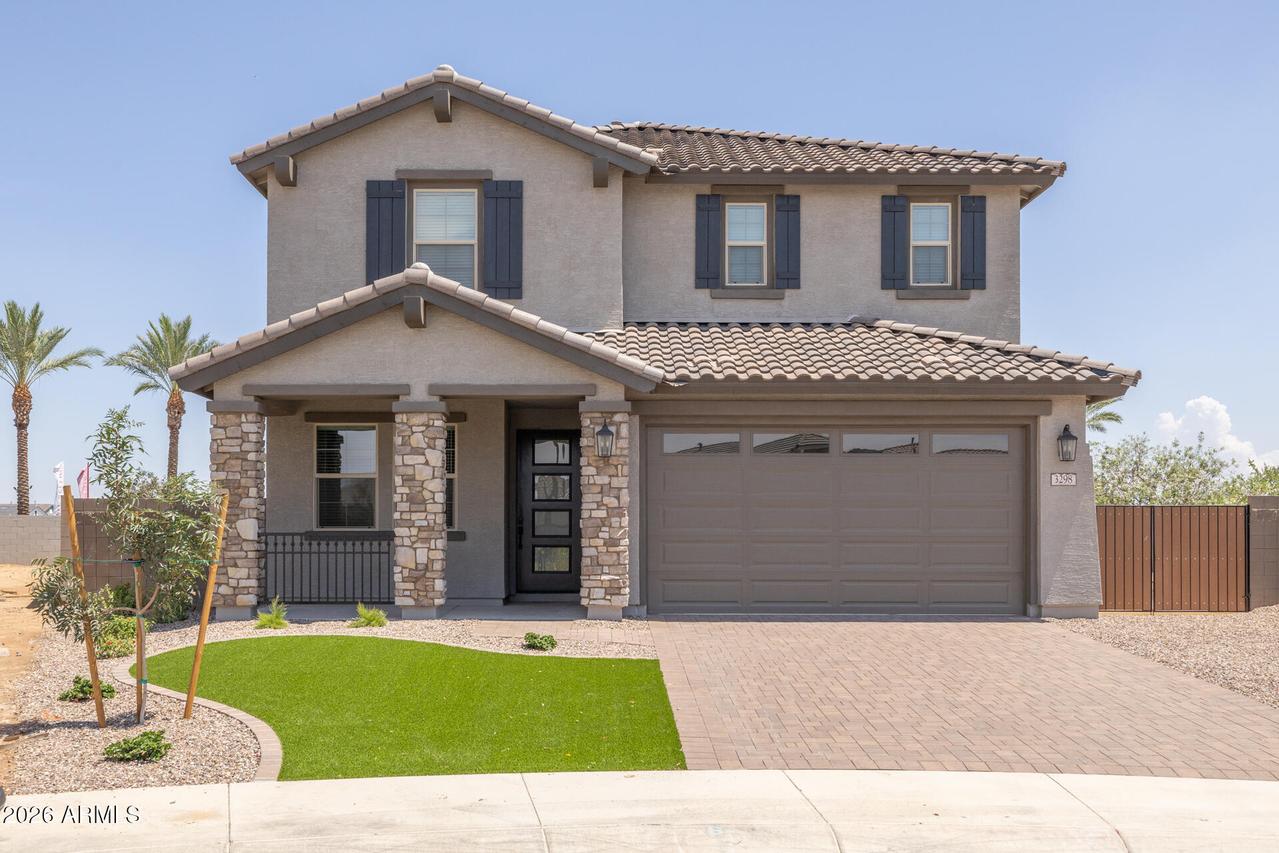 3298 W Molino Rd., San Tan Valley, AZ 85144