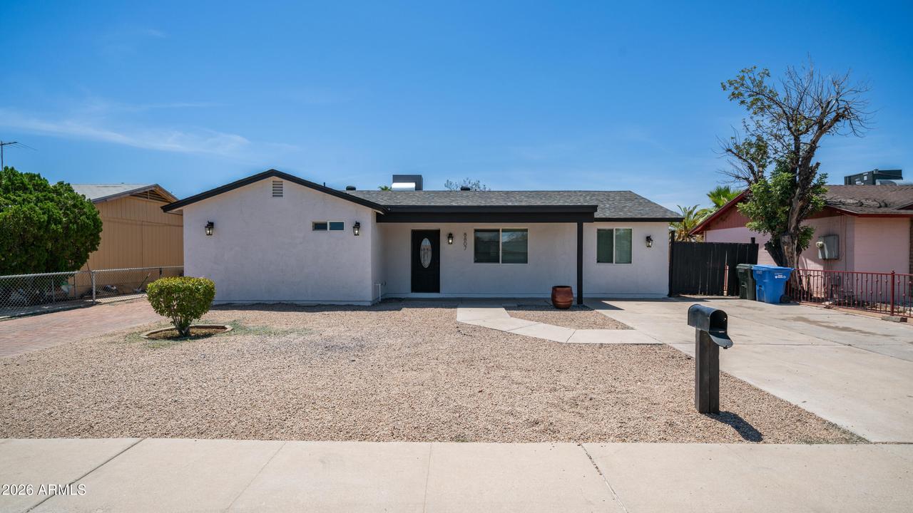 8807 W Catalina Dr., Phoenix, AZ 85037