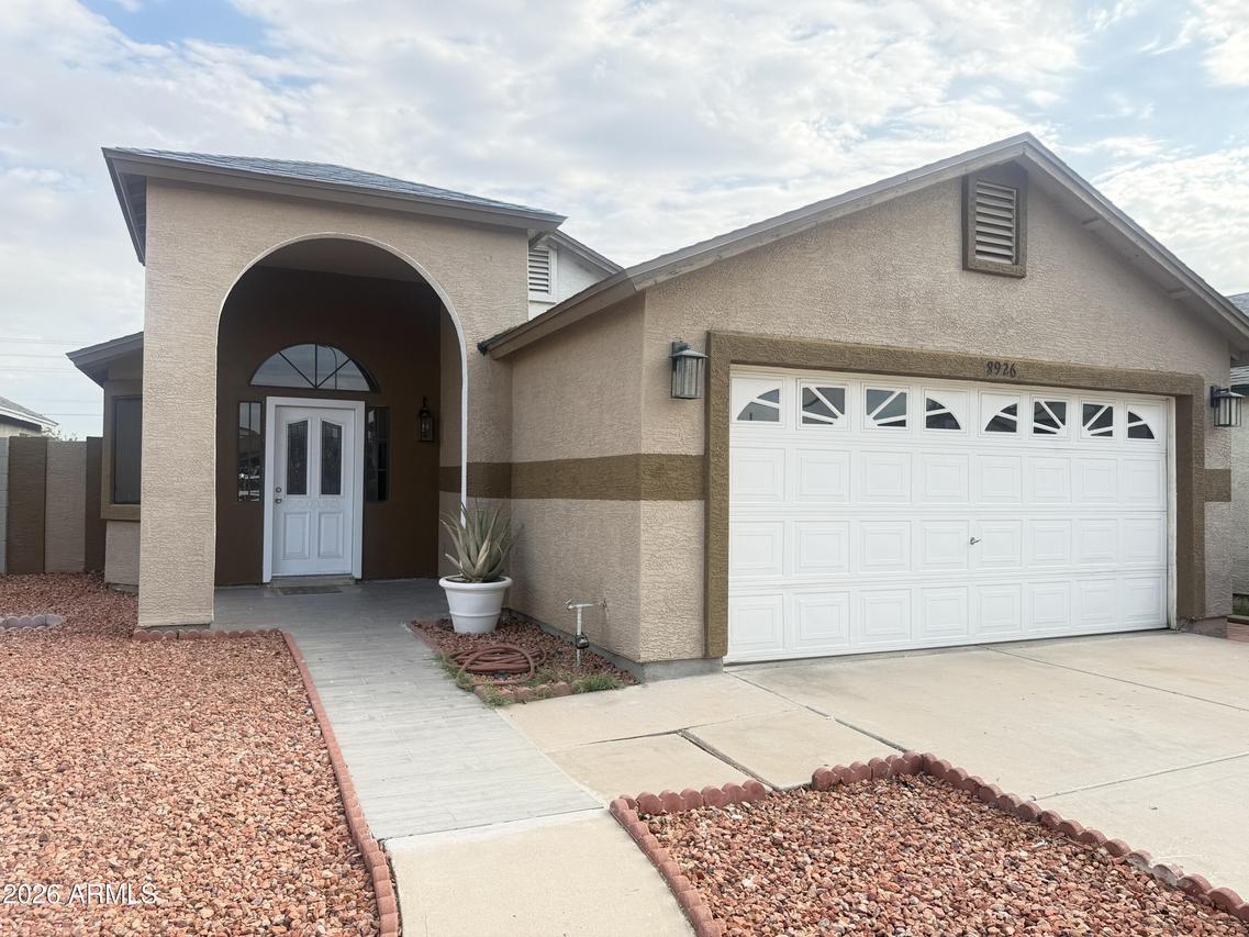 8926 W Vale Dr., Phoenix, AZ 85037