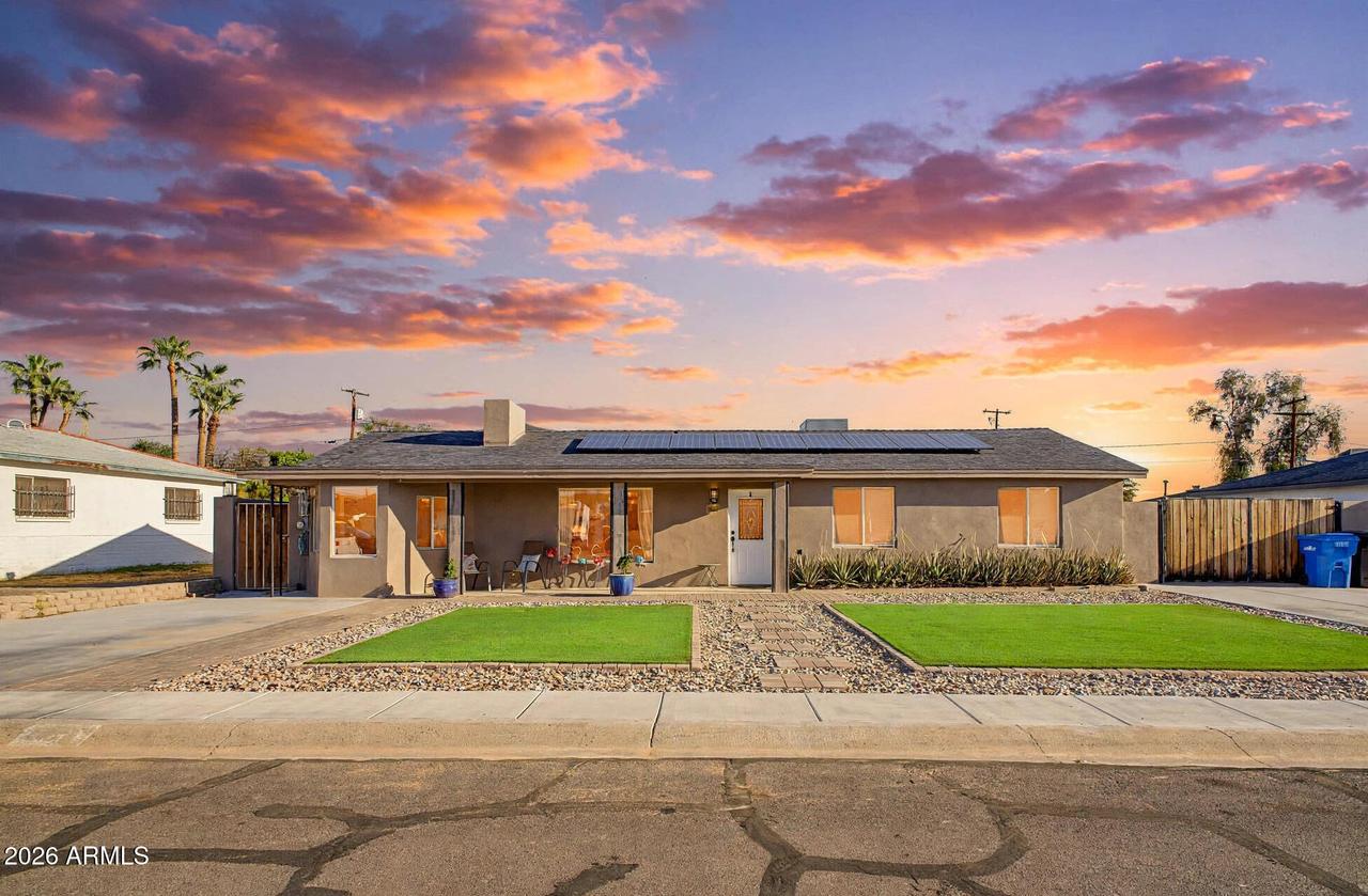 1001 E Belmont Ave., Phoenix, AZ 85020