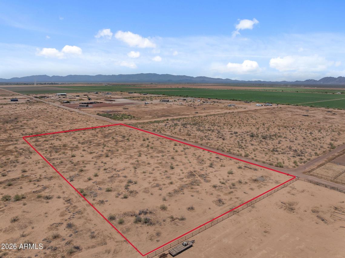 A1 S Long Rifle Rd. #-, Aguila, AZ 85320