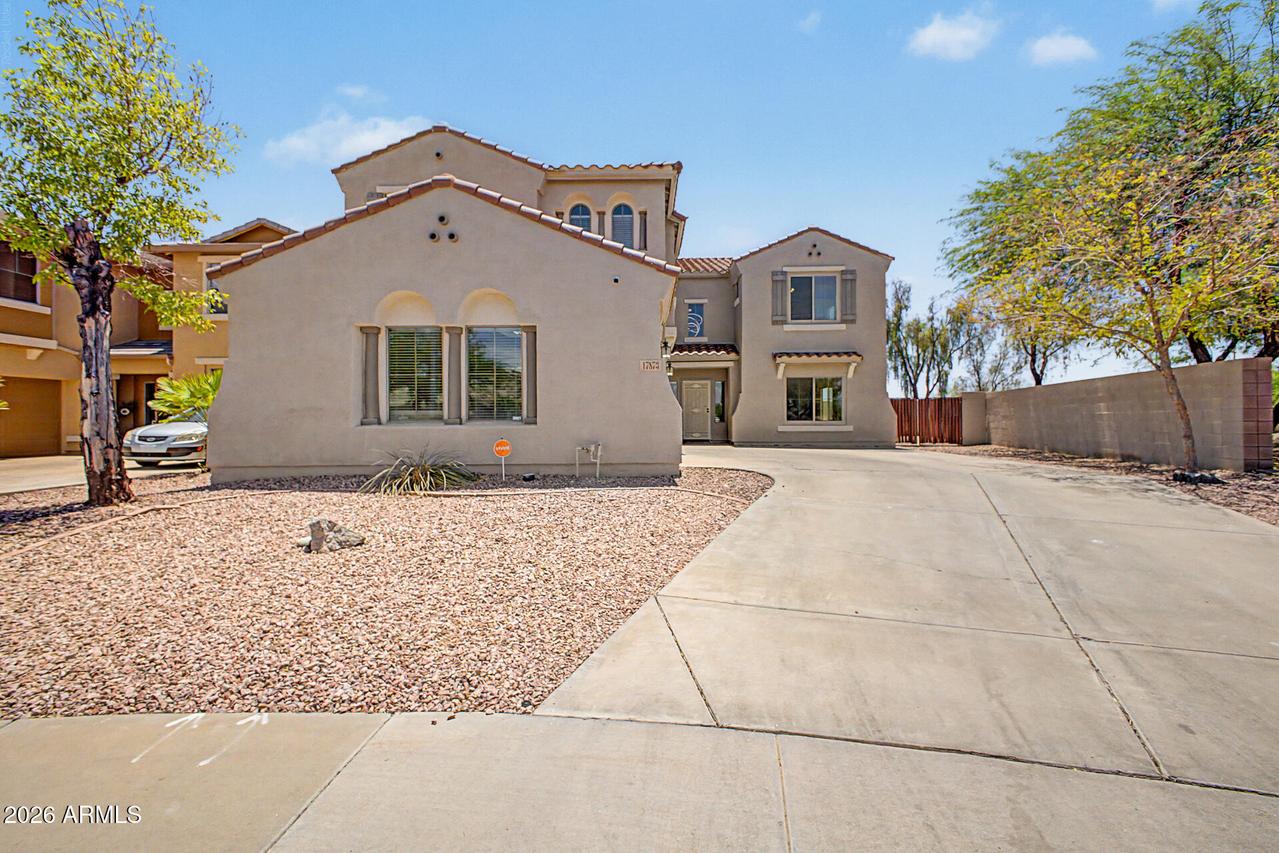 17873 W Watson Ln., Surprise, AZ 85388