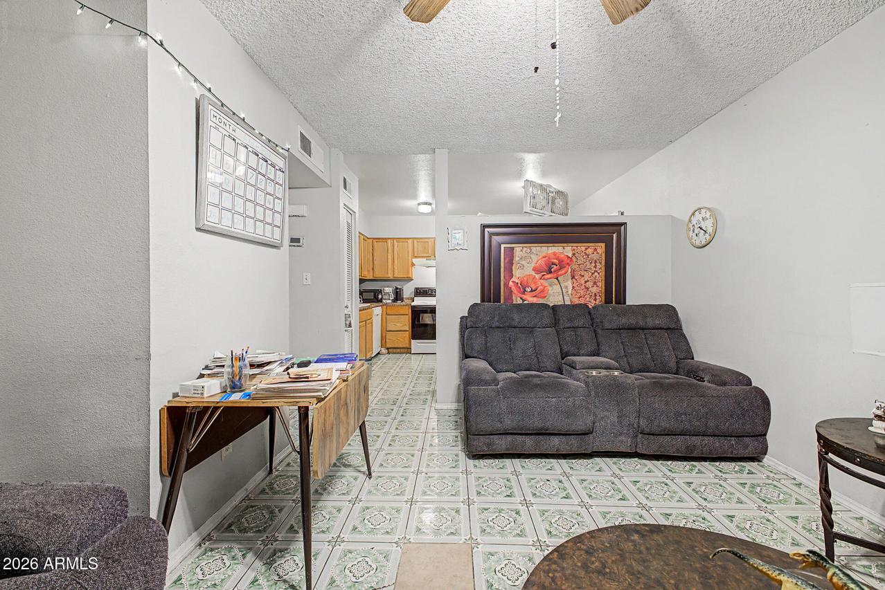 830 S Dobson Rd. #11, Mesa, AZ 85202