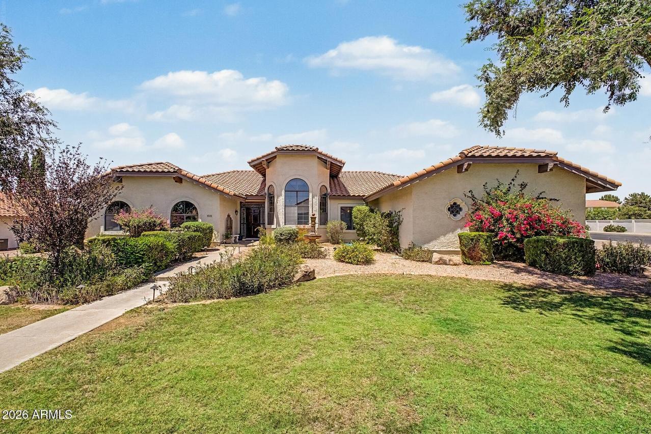 4062 E Glencove St., Mesa, AZ 85205